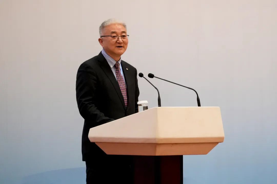 圆通速递有限公司副总裁相峰代表会员单位发言